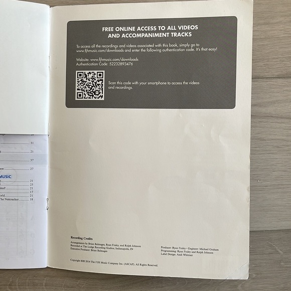 Measures of Success for String Orchestra Violin Book 1 - Paperback with DVD - Picture 5 of 6